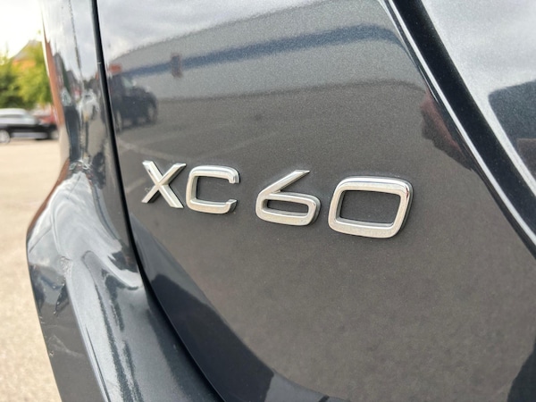 Used Volvo XC60 2017 for sale - 75646563: Photo 25