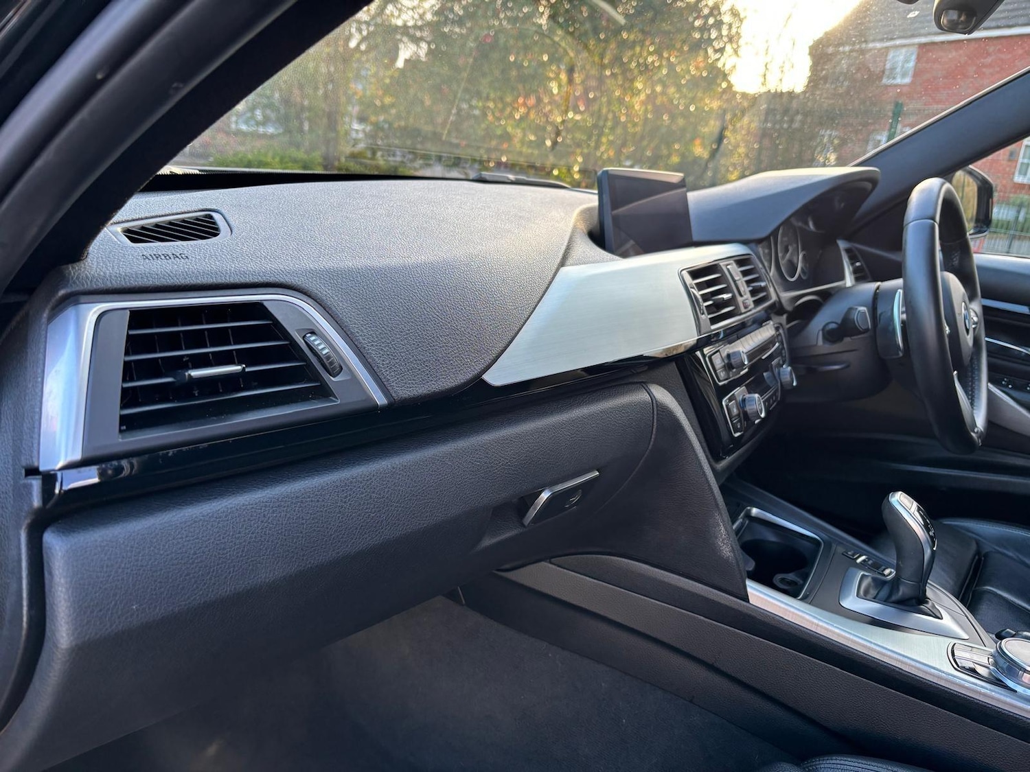 Used BMW 3 Series 2017 for sale - 77925373: Photo 13