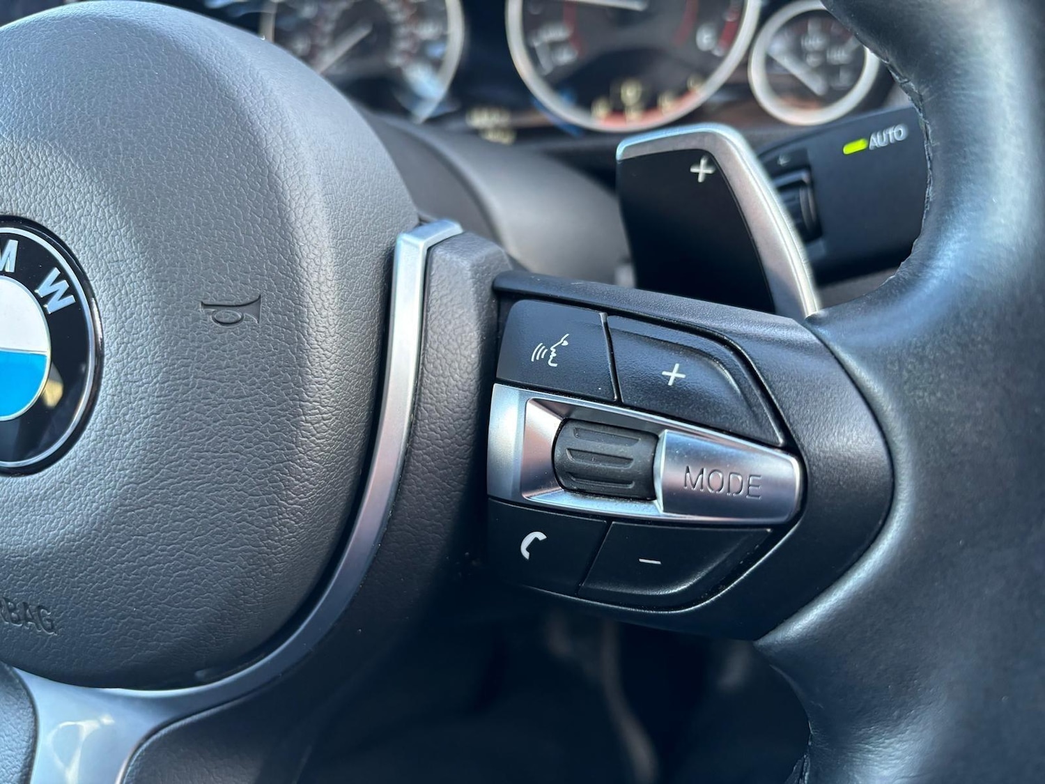 Used BMW 3 Series 2017 for sale - 77925373: Photo 23