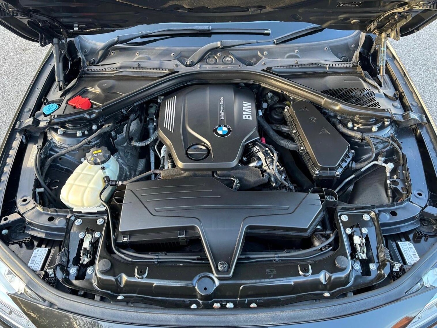 Used BMW 3 Series 2017 for sale - 77925373: Photo 26