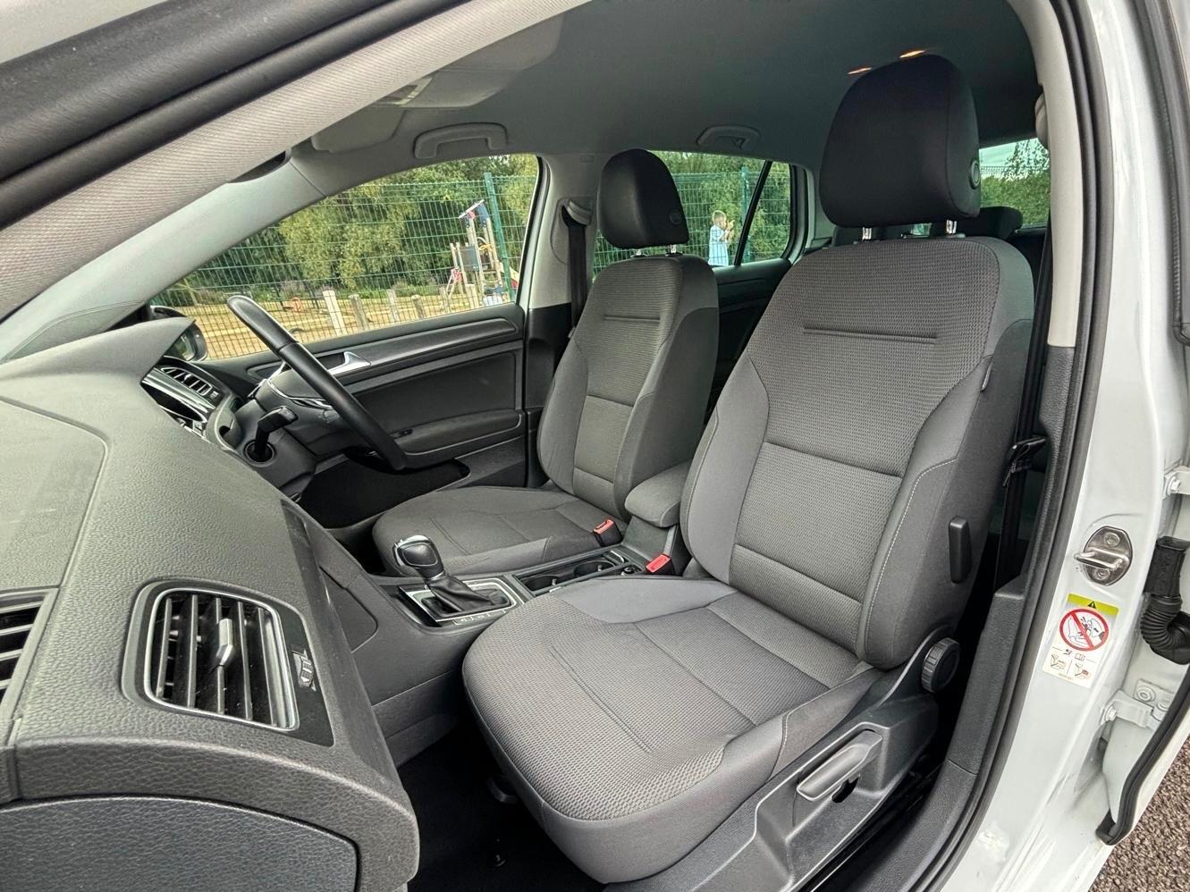 Used Volkswagen Golf 2019 for sale - 76988997: Photo 14