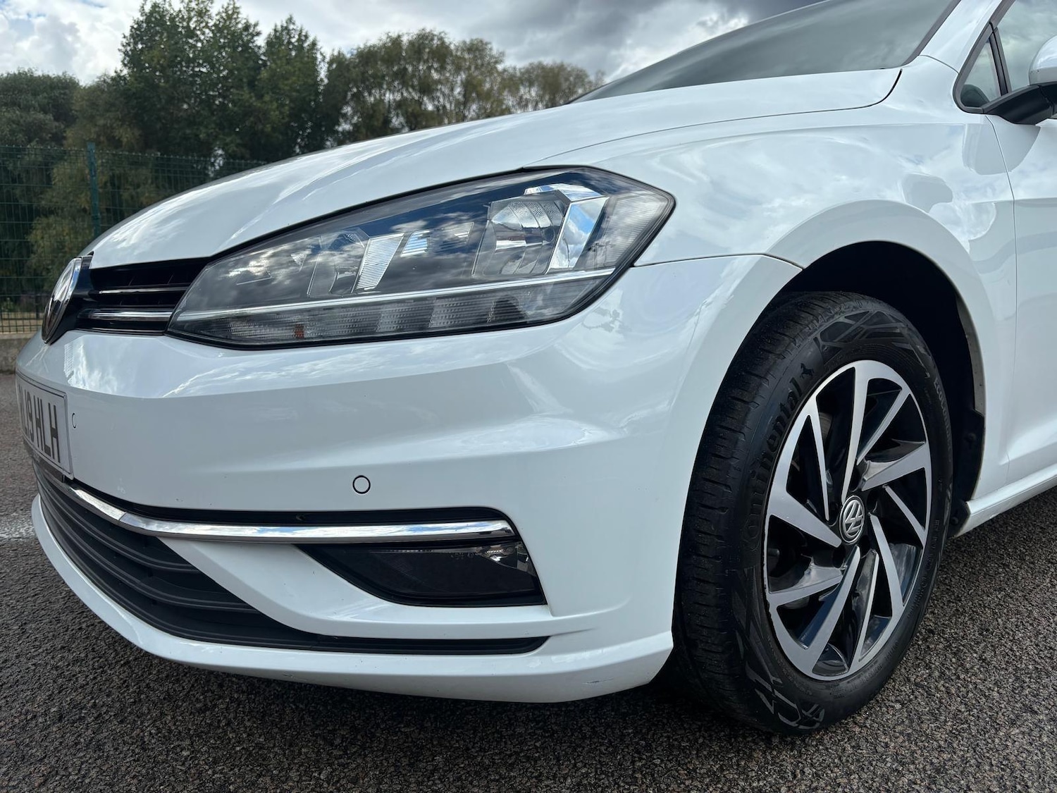 Used Volkswagen Golf 2019 for sale - 76988997: Photo 24