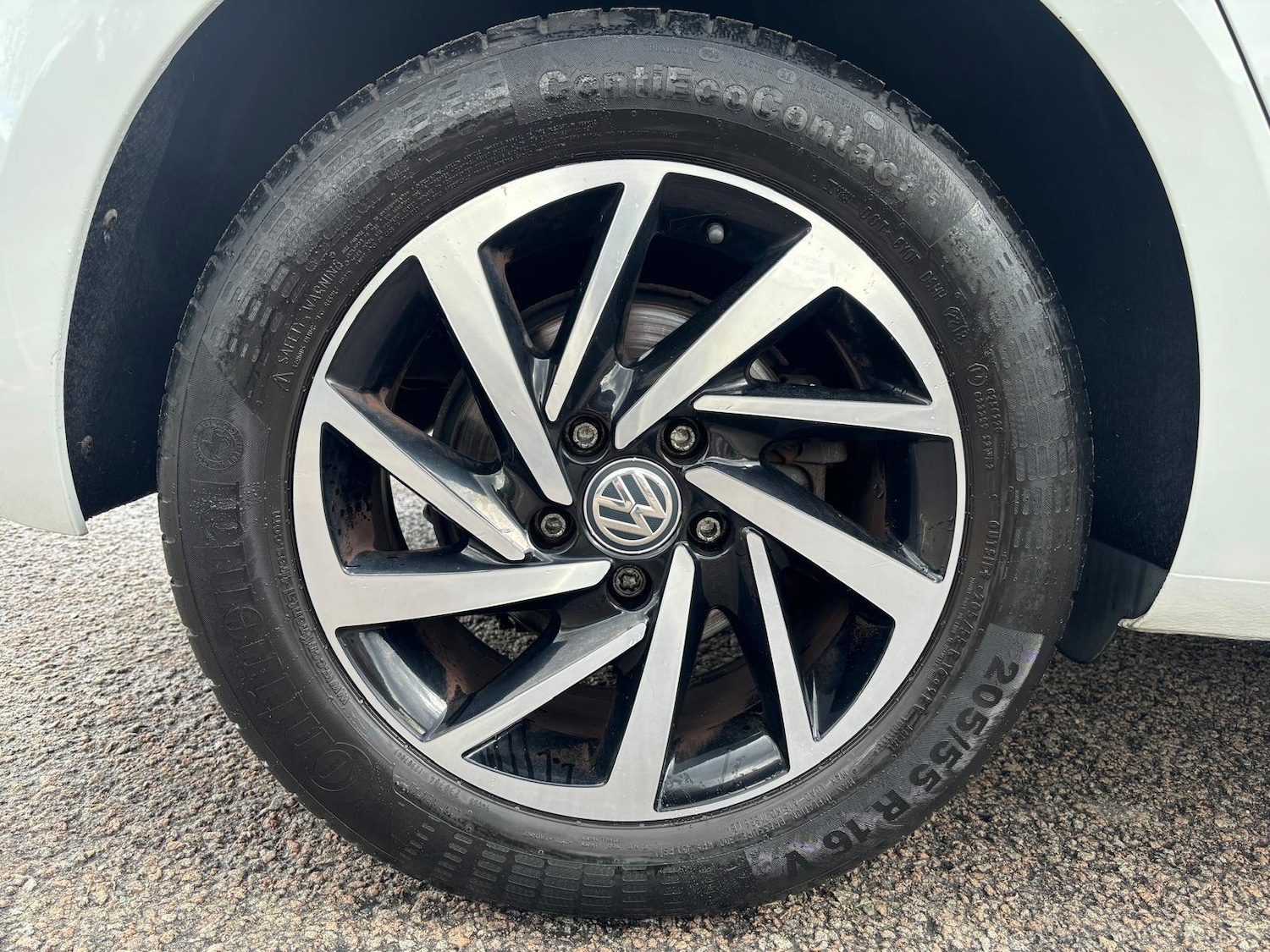 Used Volkswagen Golf 2019 for sale - 76988997: Photo 32