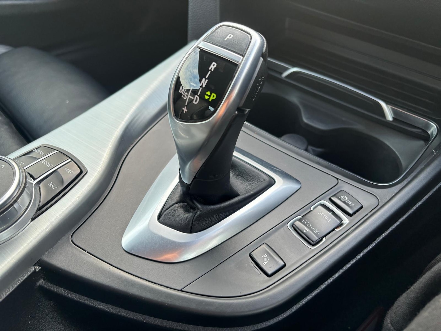 Used BMW 4 Series 2017 for sale - 76632787: Photo 38