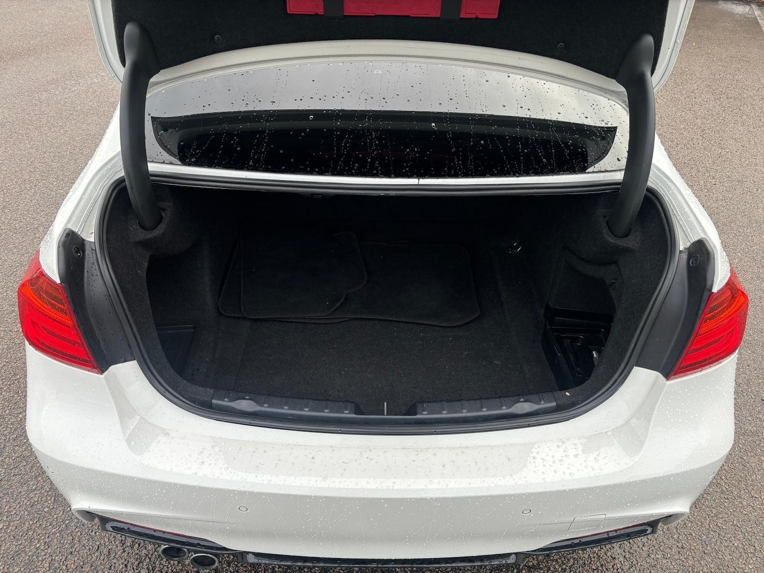 Vehicle 33