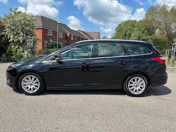 Used Ford Focus 2011 for sale - 78528495: Photo