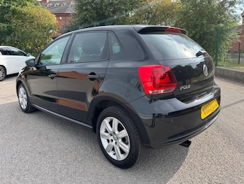 Used Volkswagen Polo 2013 for sale - 79033772: Photo