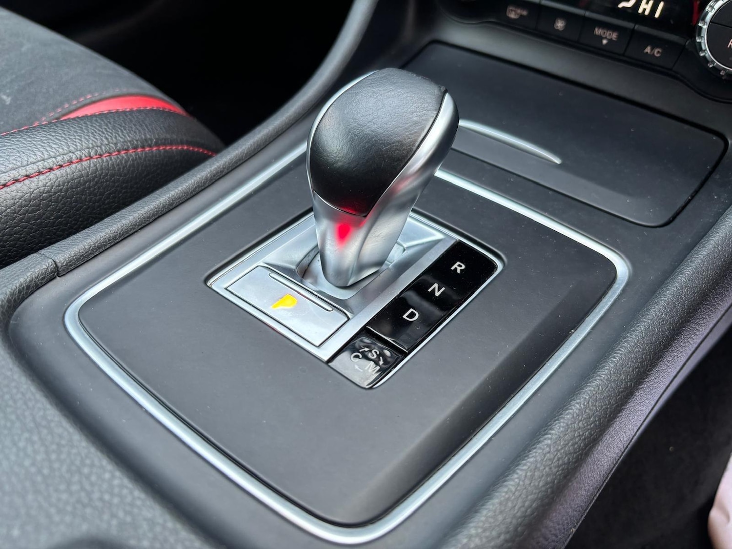 Used Mercedes-Benz CLA 2015 for sale - 77412200: Photo 13