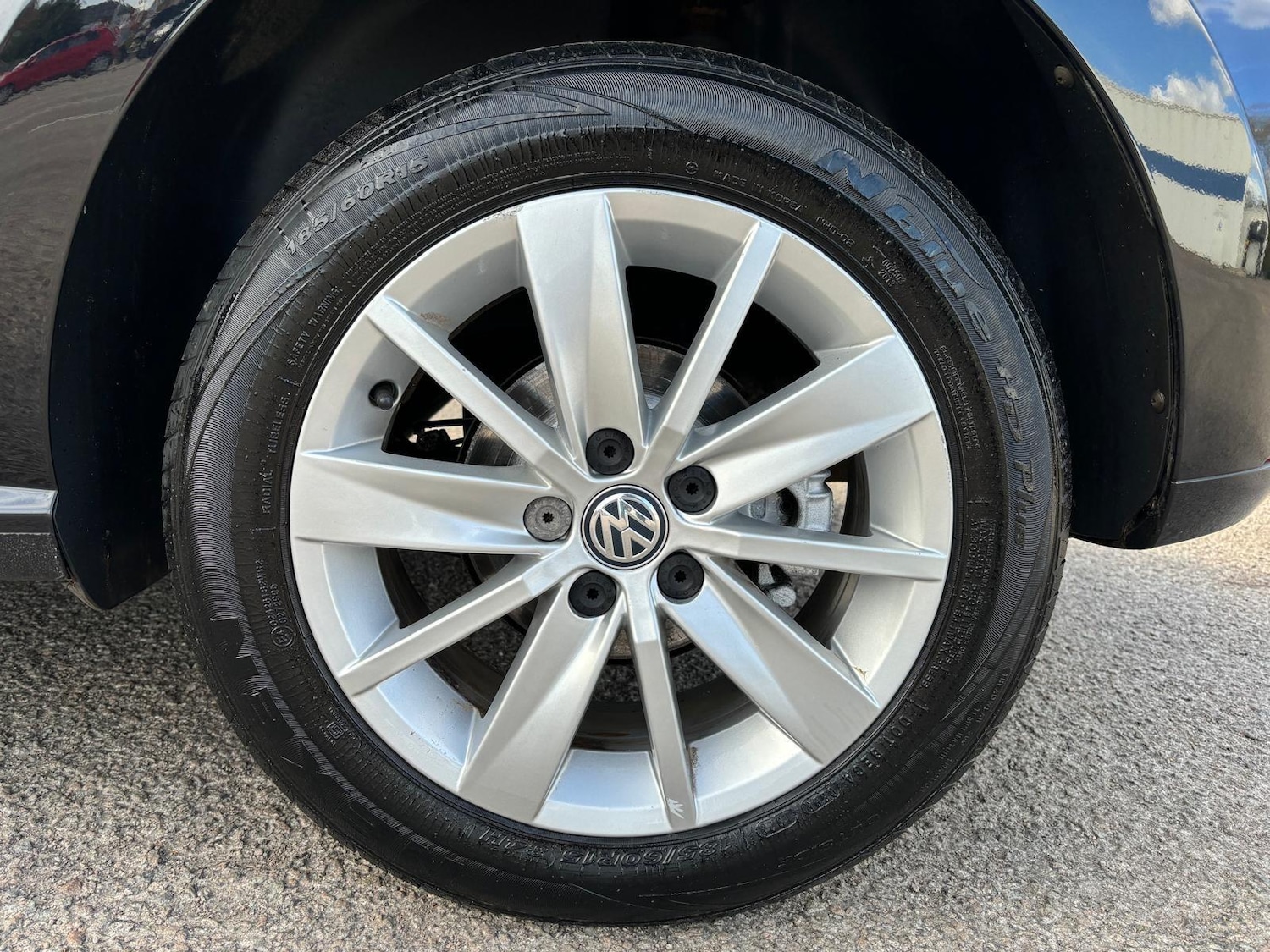 Used Volkswagen Polo 2015 for sale - 78205311: Photo 31