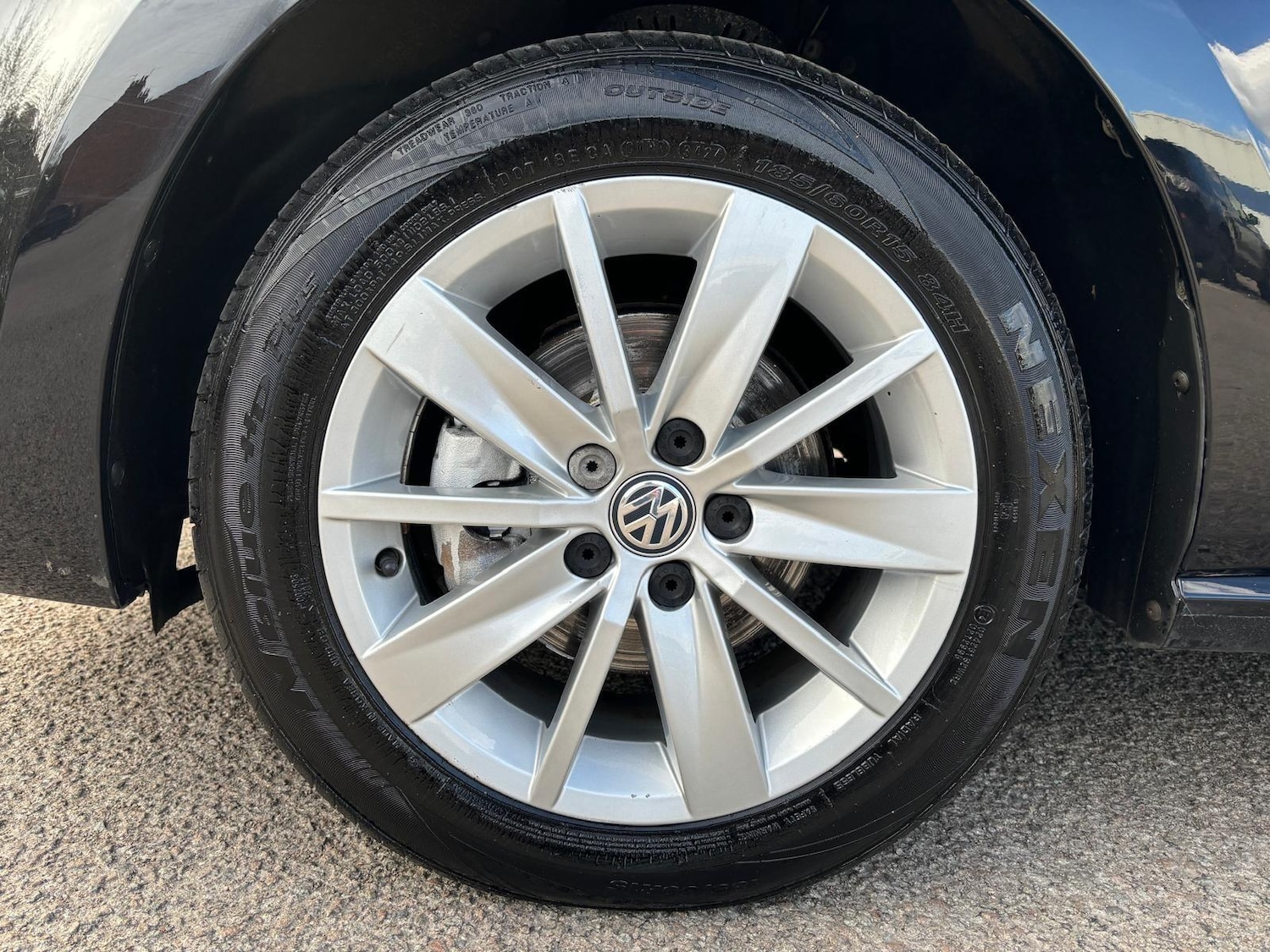 Used Volkswagen Polo 2015 for sale - 78205311: Photo 32