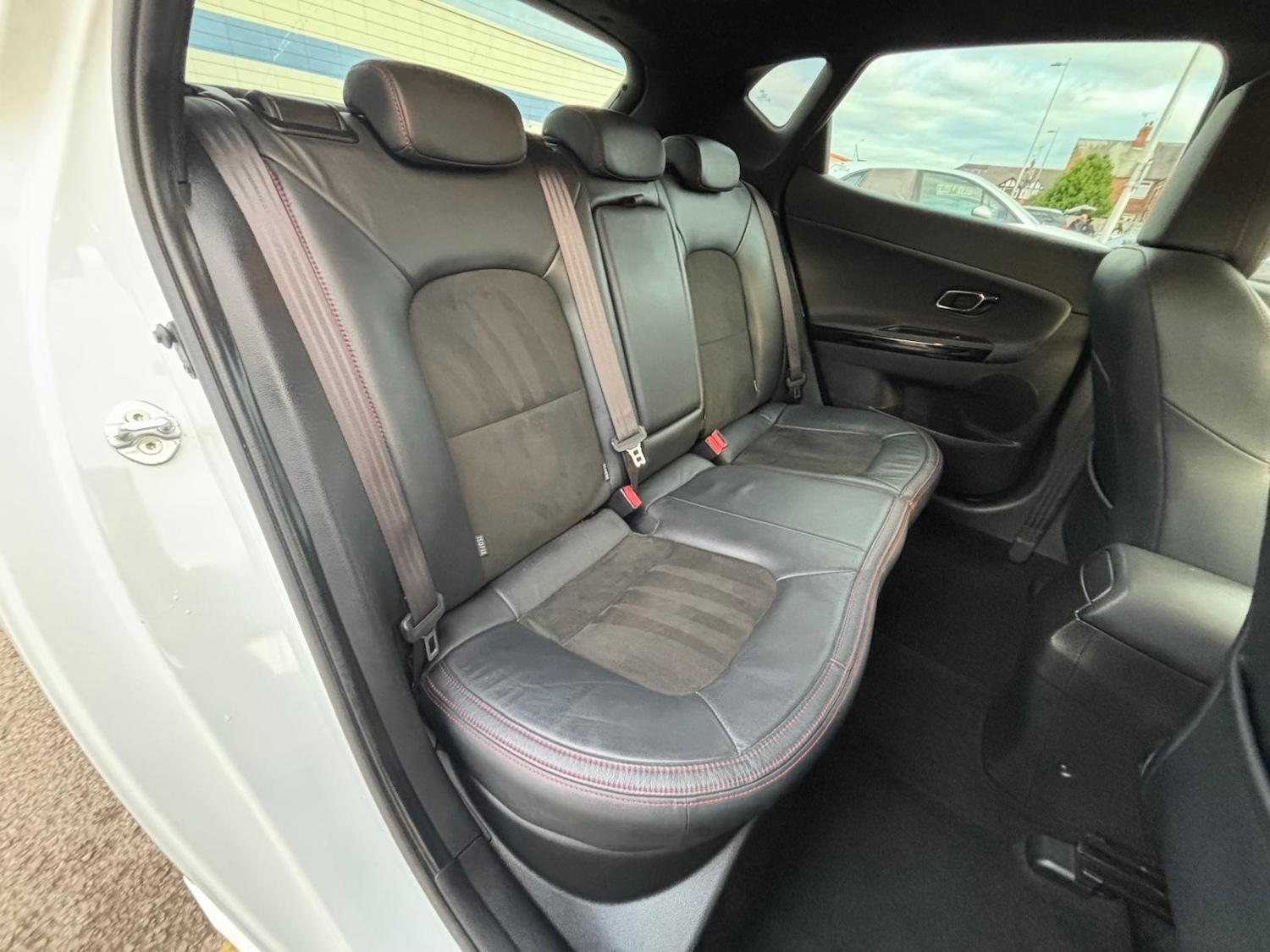 Used Kia Ceed 2015 for sale - 76527807: Photo 21