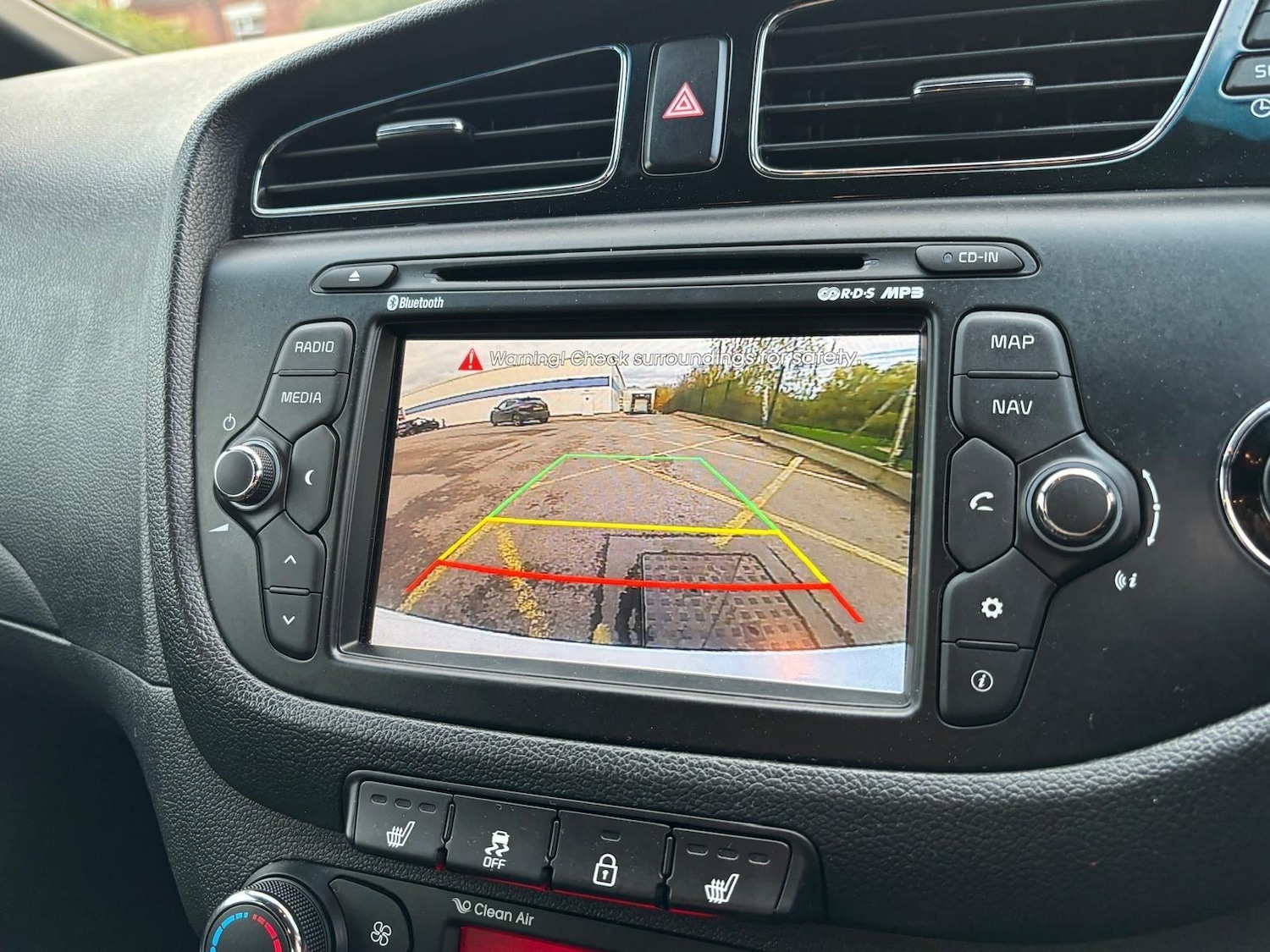 Used Kia Ceed 2015 for sale - 76527807: Photo 22