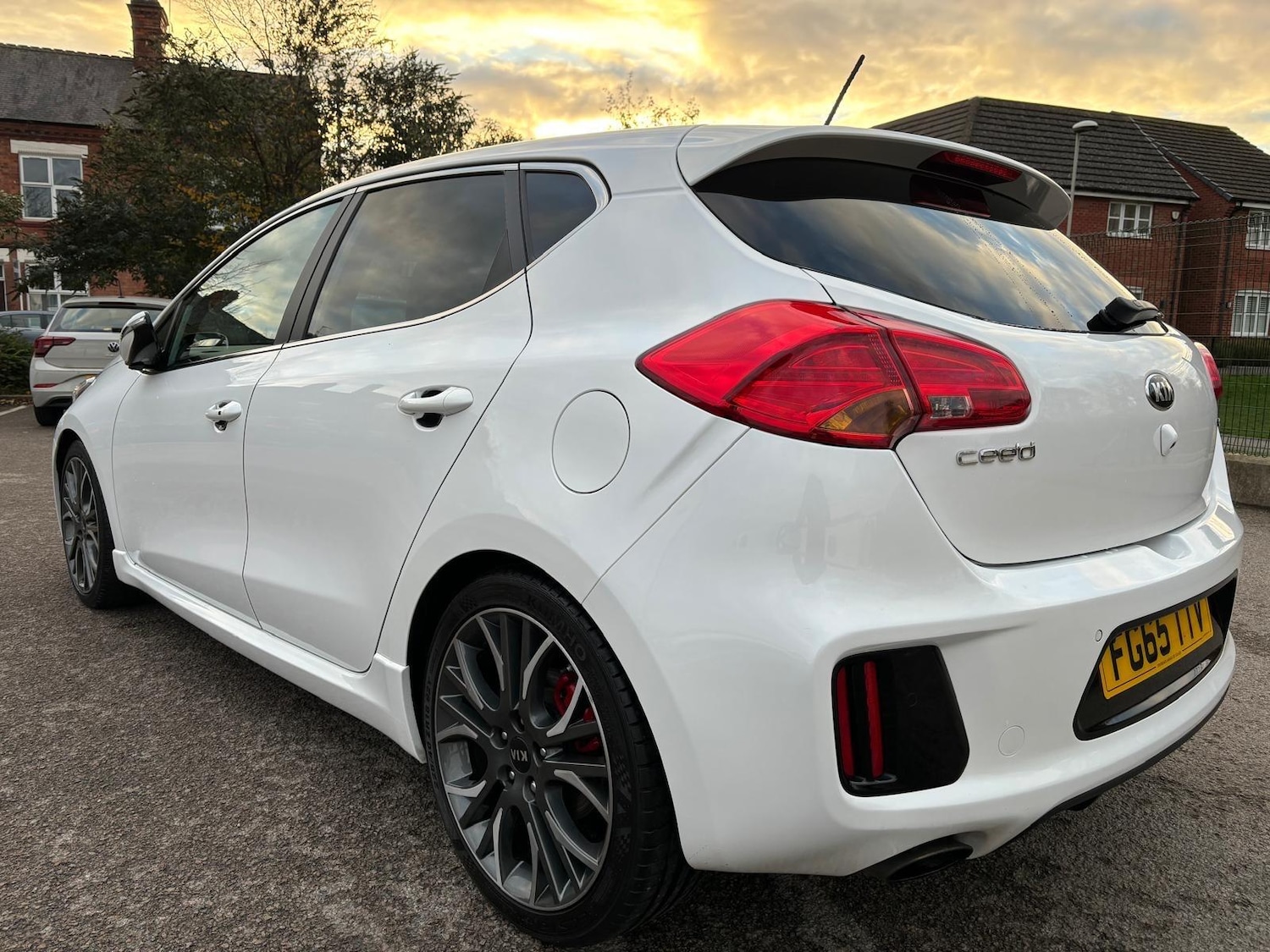 Used Kia Ceed 2015 for sale - 76527807: Photo 4