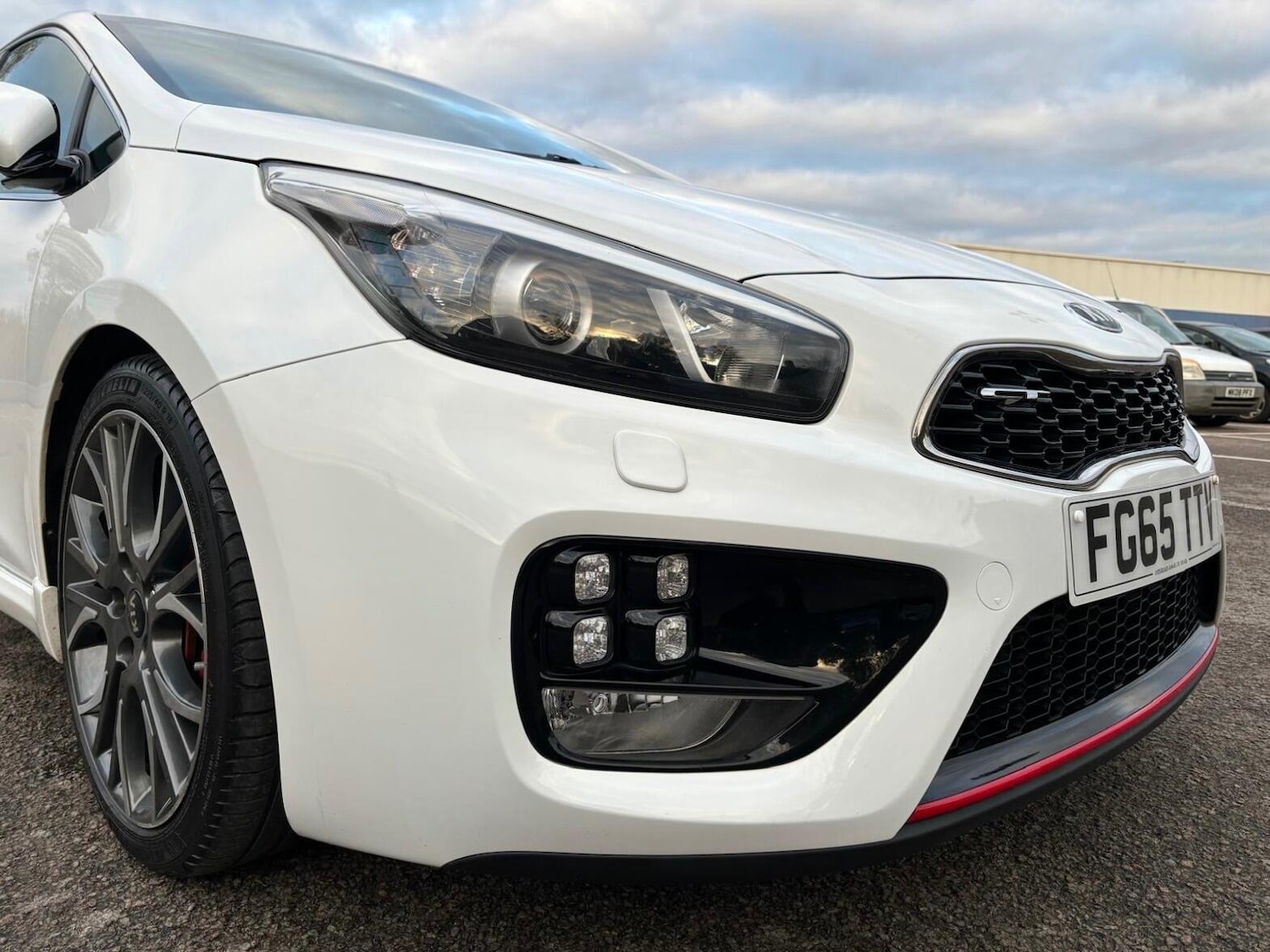 Used Kia Ceed 2015 for sale - 76527807: Photo 43