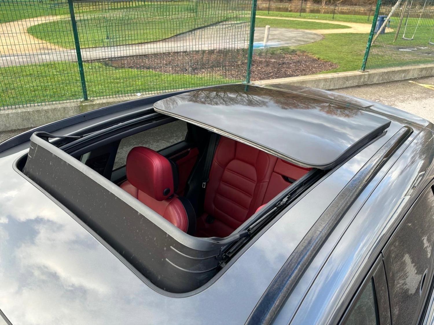 Used Porsche Macan 2015 for sale - 77468687: Photo 21