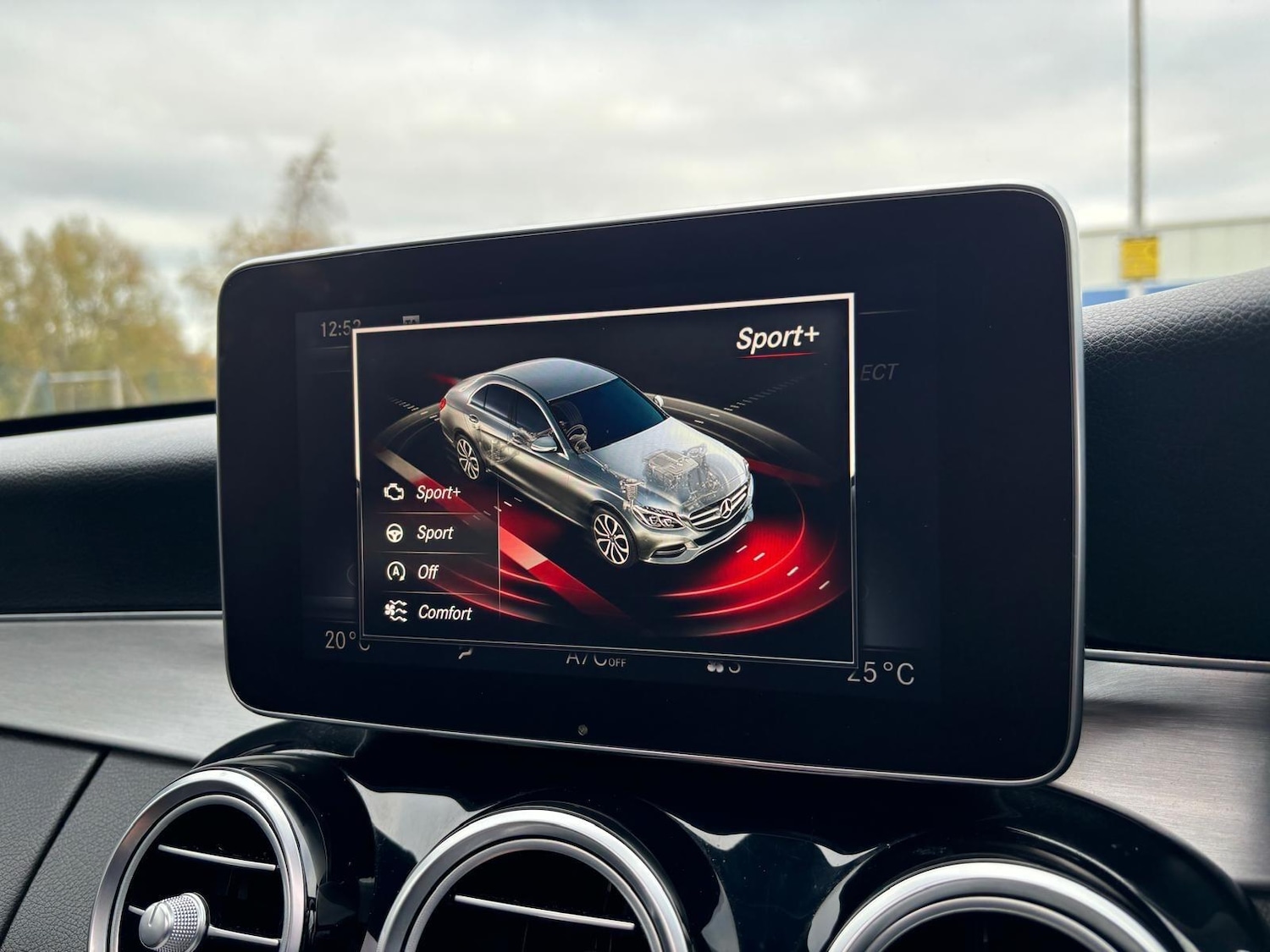 Used Mercedes-Benz C Class 2017 for sale - 76786900: Photo 14