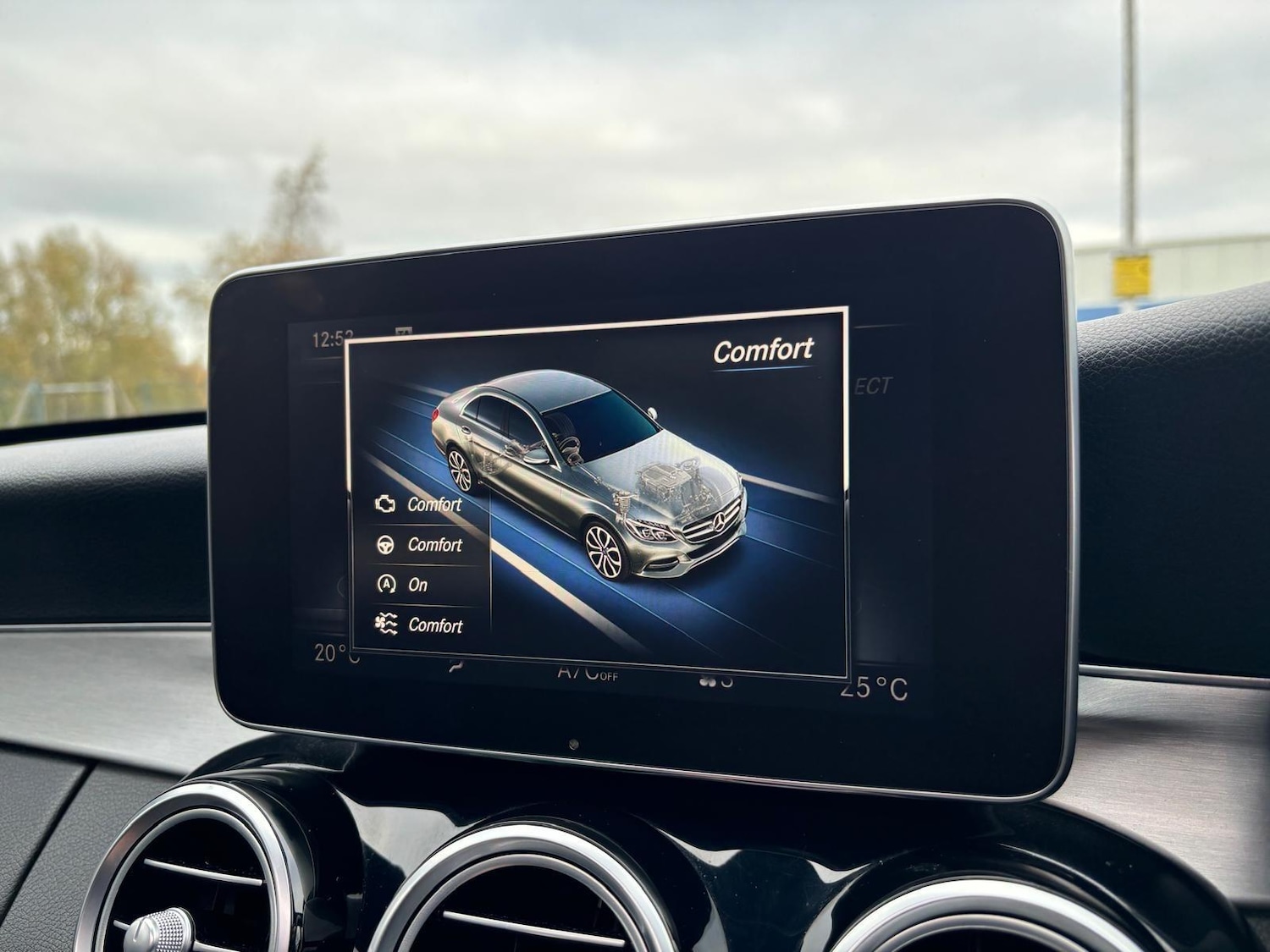 Used Mercedes-Benz C Class 2017 for sale - 76786900: Photo 17