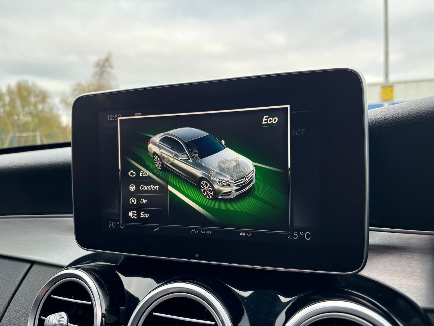 Used Mercedes-Benz C Class 2017 for sale - 76786900: Photo 21