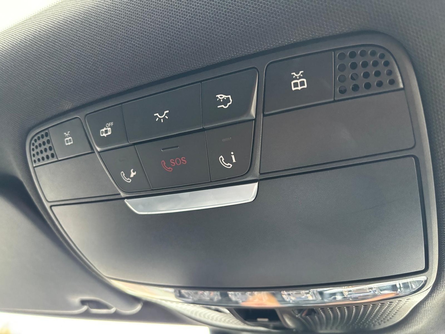 Used Mercedes-Benz C Class 2017 for sale - 76786900: Photo 25