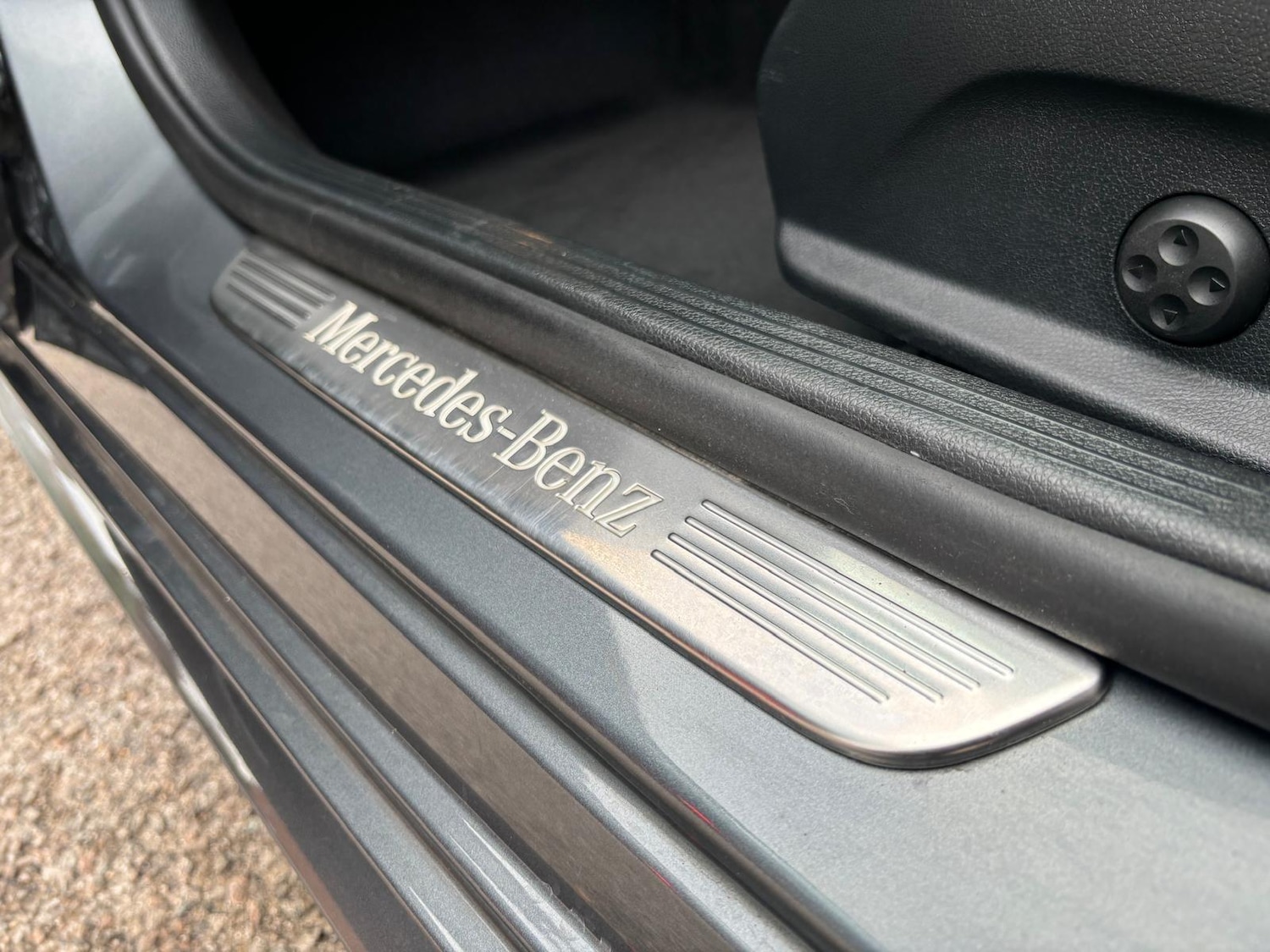 Used Mercedes-Benz C Class 2017 for sale - 76786900: Photo 32