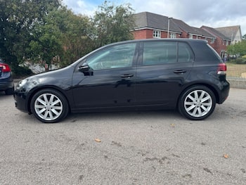 Used Volkswagen Golf 2010 for sale - 79670219: Photo