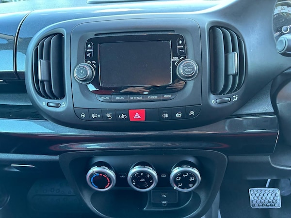 Used Fiat 500L 2014 for sale - 76060743: Photo 17