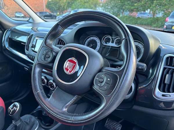 Used Fiat 500L 2014 for sale - 76060743: Photo 9