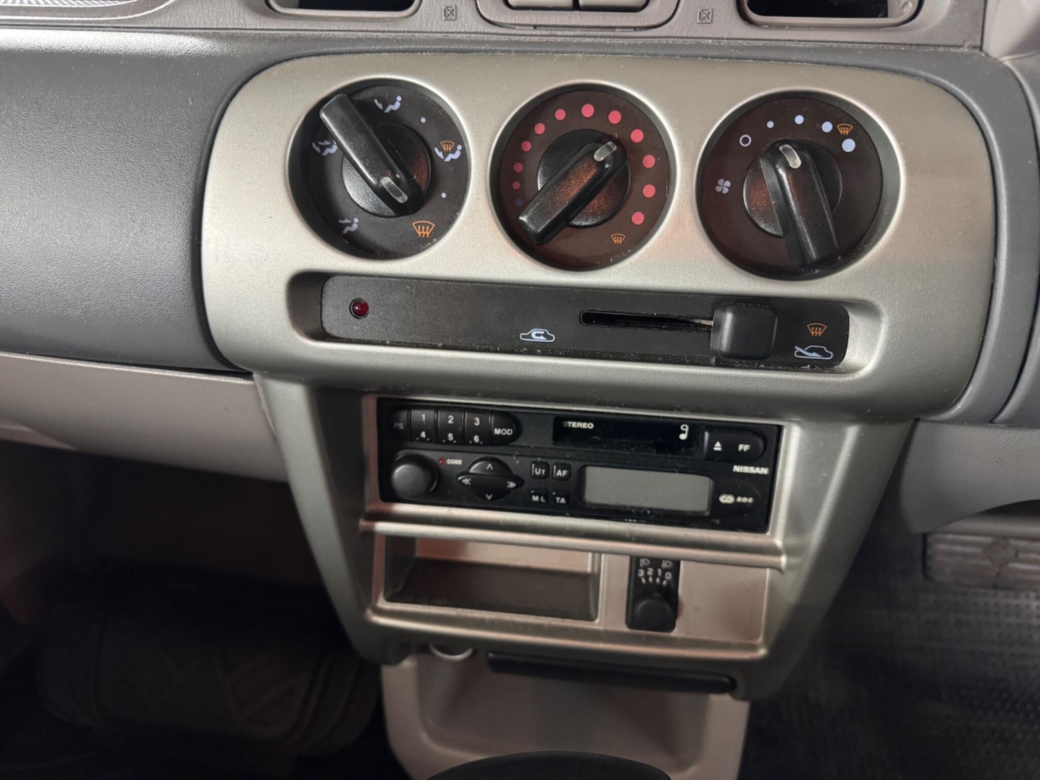 Used Nissan Micra 2003 for sale - 77155613: Photo 6