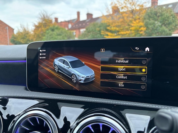 Used Mercedes-Benz A-Class 2019 for sale - 76307042: Photo 29