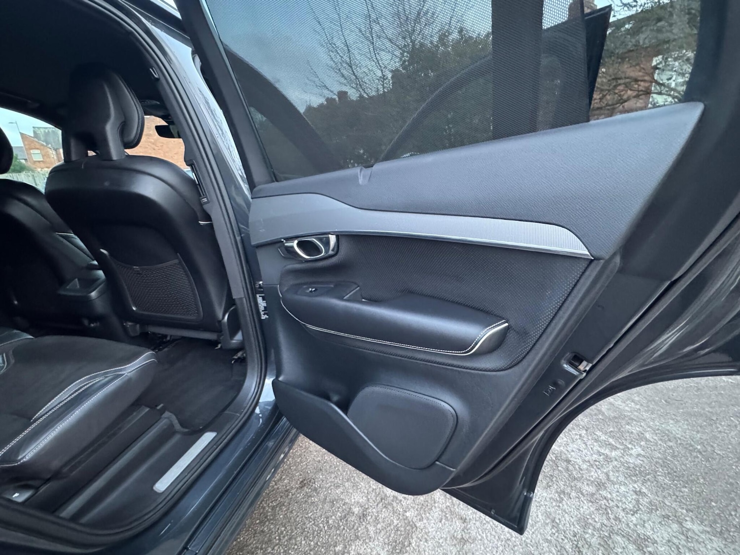 Used Volvo XC90 2015 for sale - 77538215: Photo 16