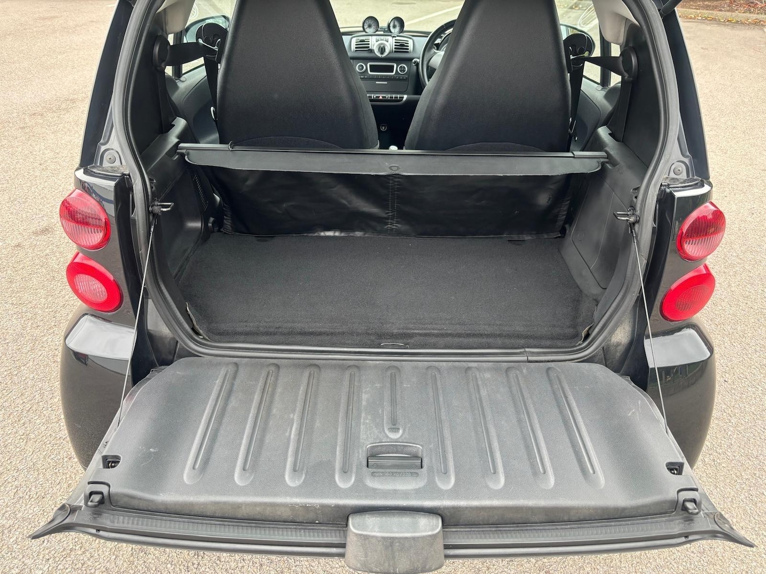 Vehicle 29