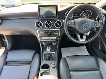 Used Mercedes-Benz A-Class 2017 for sale - 78911686: Photo