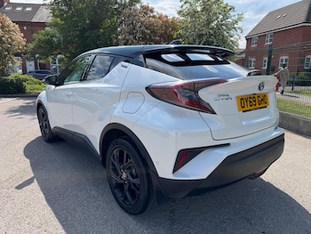 Used Toyota C-HR 2019 for sale - 78529072: Photo