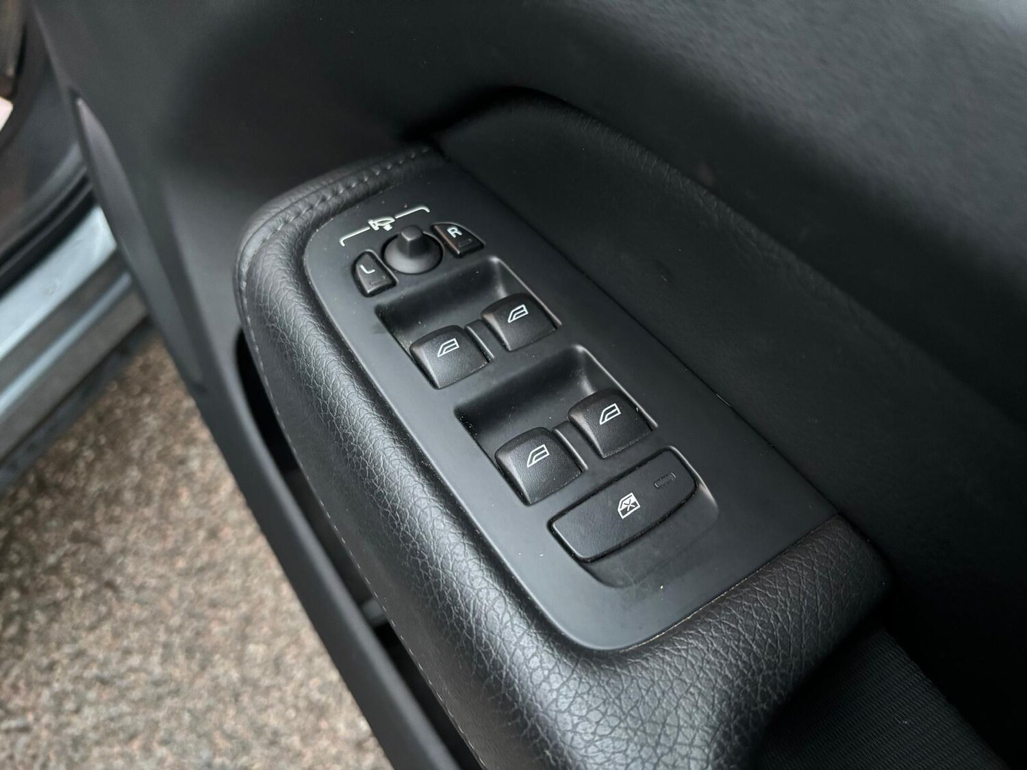 Used Volvo XC60 for sale - 77705325: Photo 13