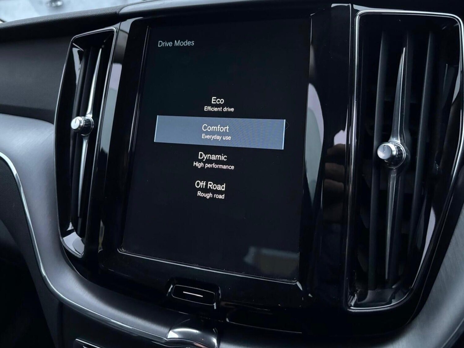 Used Volvo XC60 for sale - 77705325: Photo 18