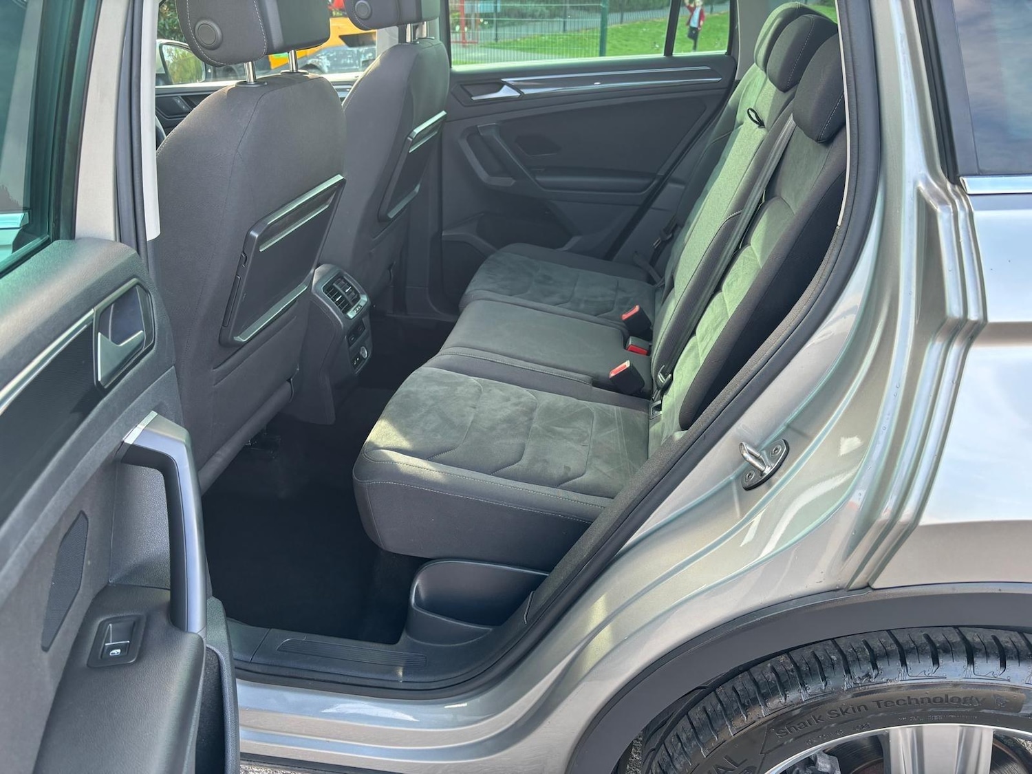 Used Volkswagen Tiguan for sale - 76997726: Photo 12