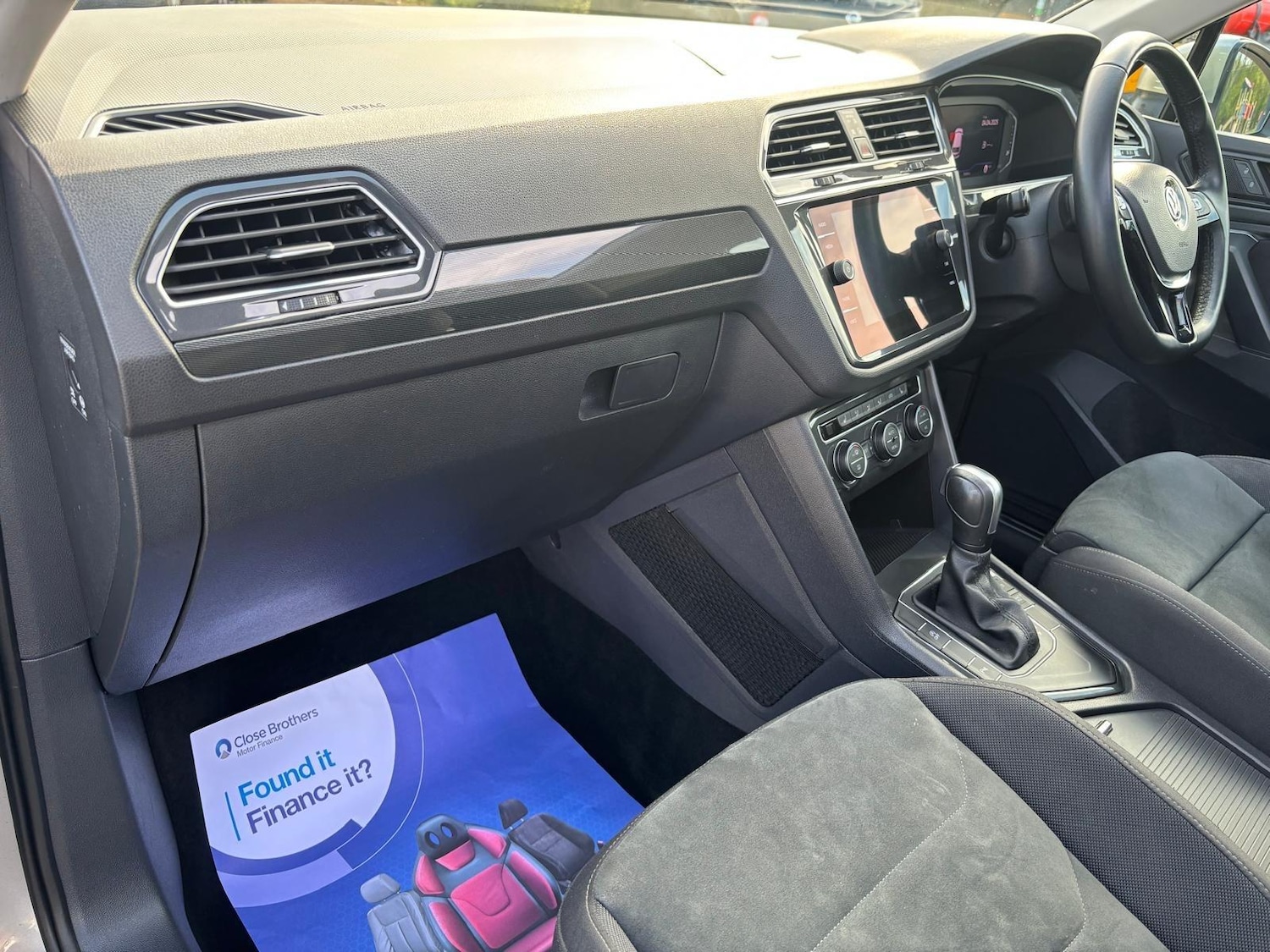 Used Volkswagen Tiguan for sale - 76997726: Photo 15