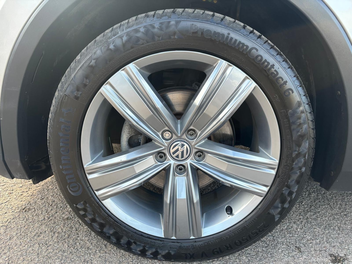 Used Volkswagen Tiguan for sale - 76997726: Photo 42