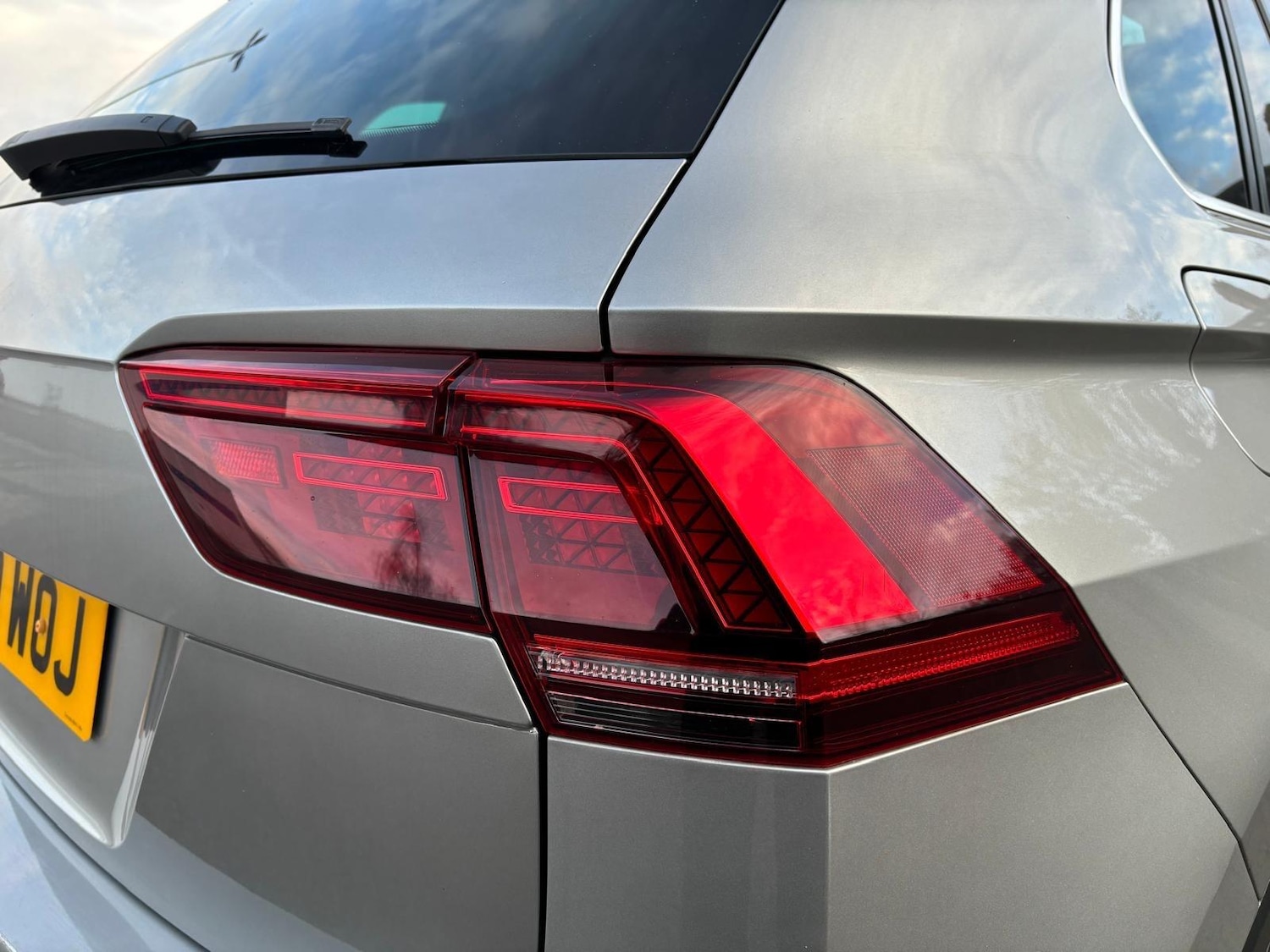 Used Volkswagen Tiguan 2020 for sale - 76997726: Photo 55