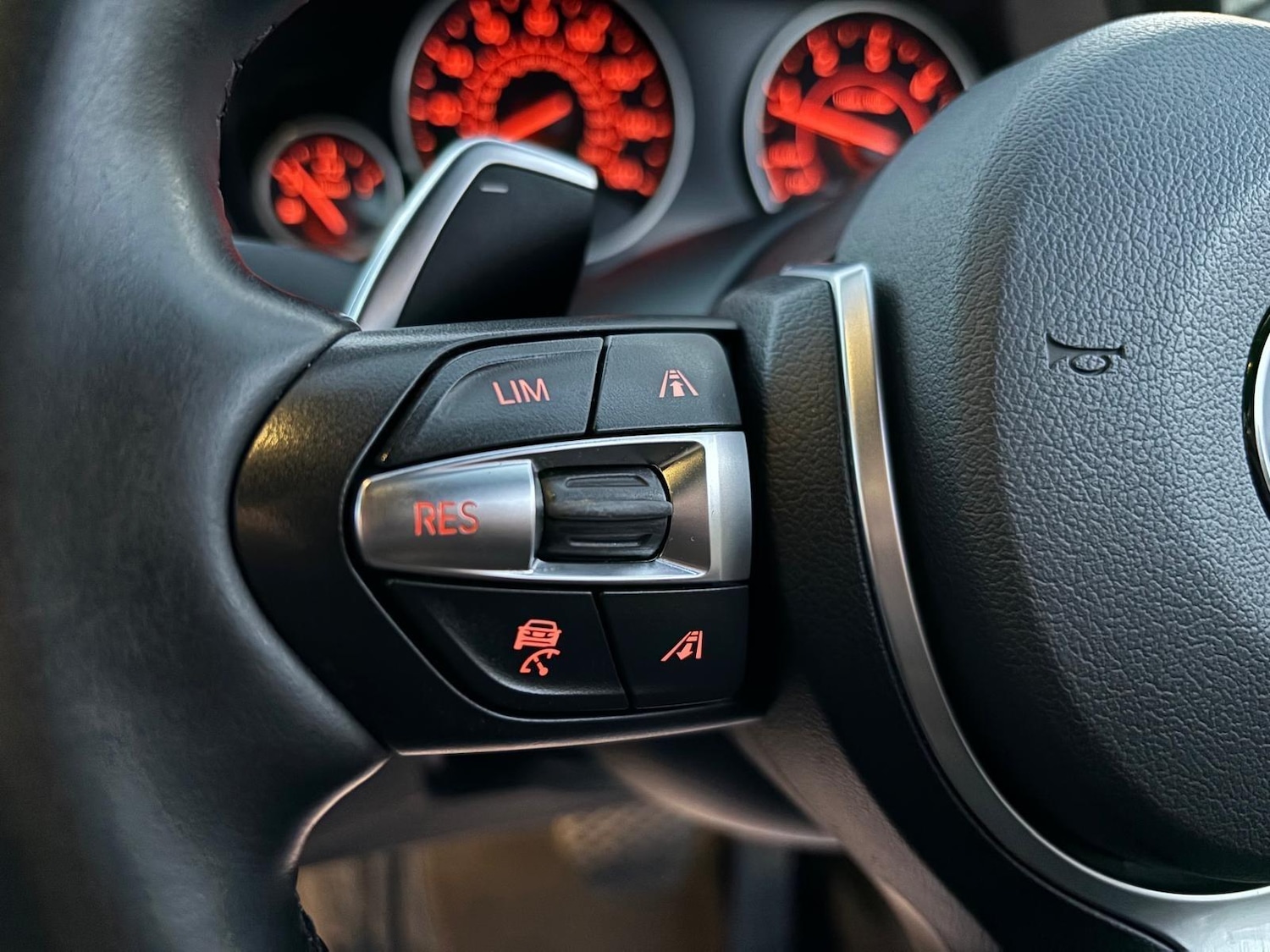 Used BMW 3 Series 2015 for sale - 76527980: Photo 17