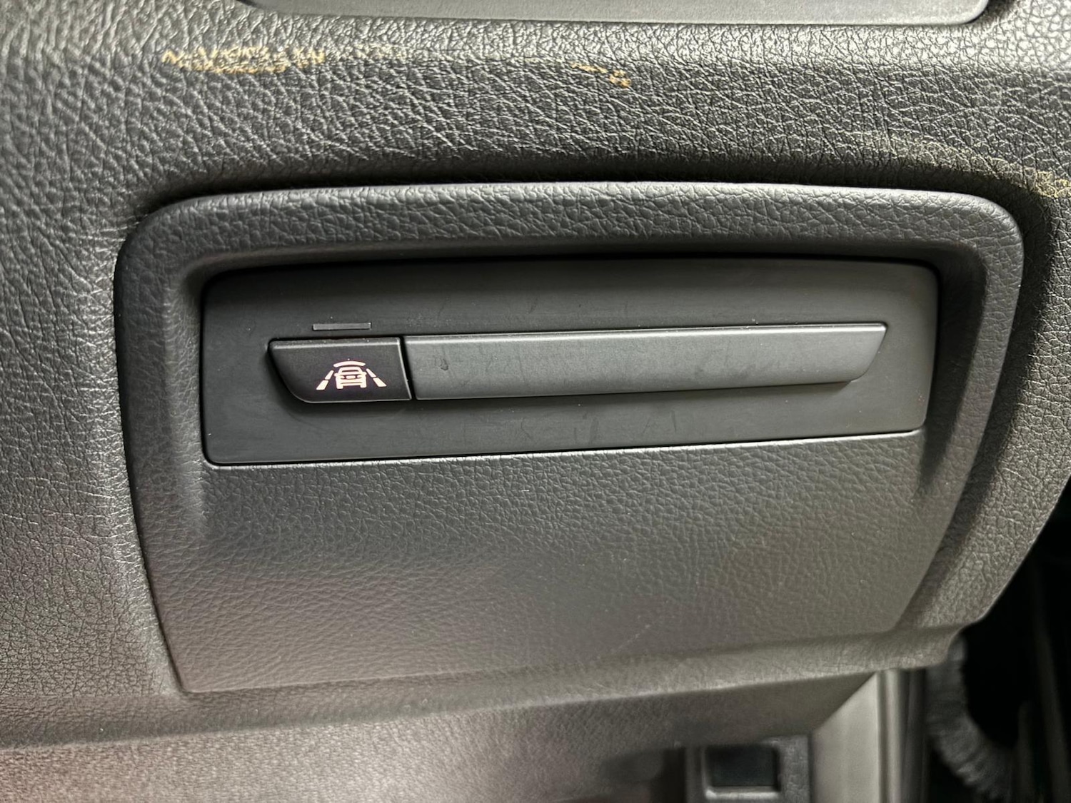 Used BMW 3 Series 2015 for sale - 76527980: Photo 31