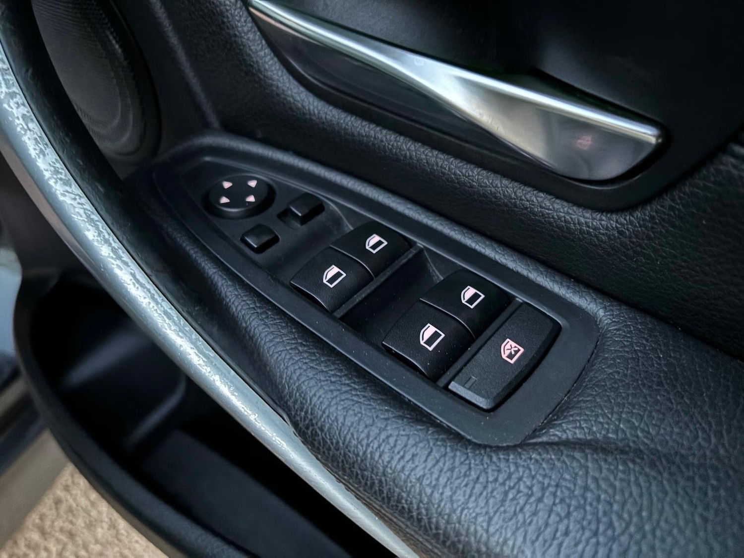 Used BMW 3 Series 2015 for sale - 76527980: Photo 9