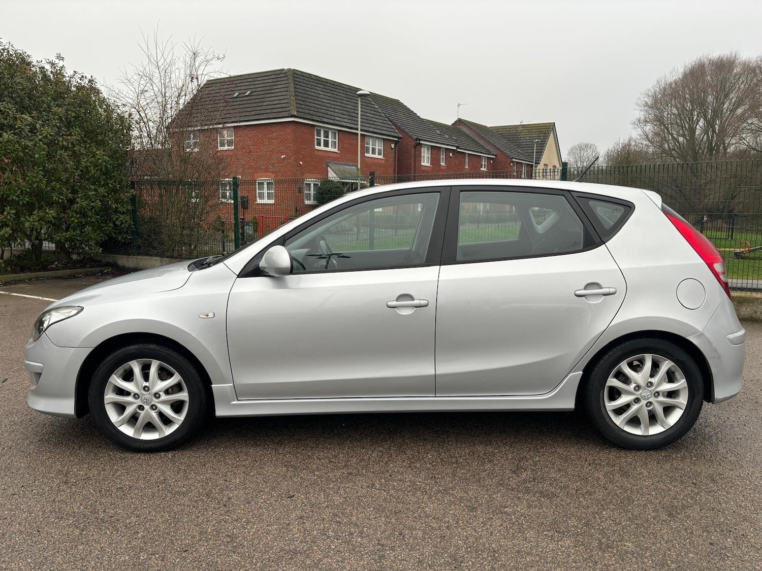 Used Hyundai i30 2010 for sale - 77066439: Photo 2