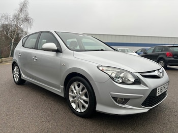 Used Hyundai i30 2010 for sale - 77066439: Photo