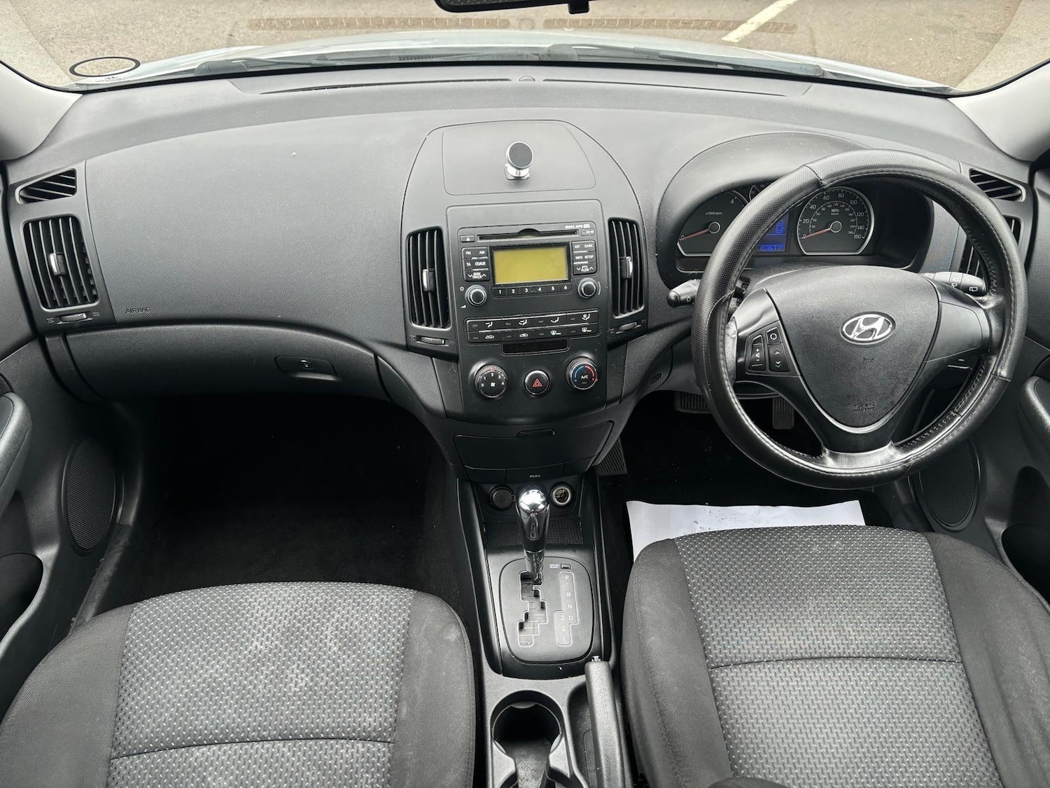 Used Hyundai i30 2010 for sale - 77066439: Photo 6