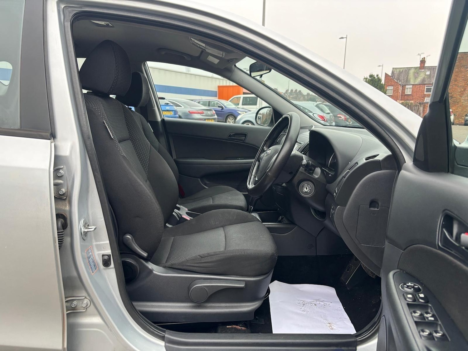 Used Hyundai i30 2010 for sale - 77066439: Photo 8