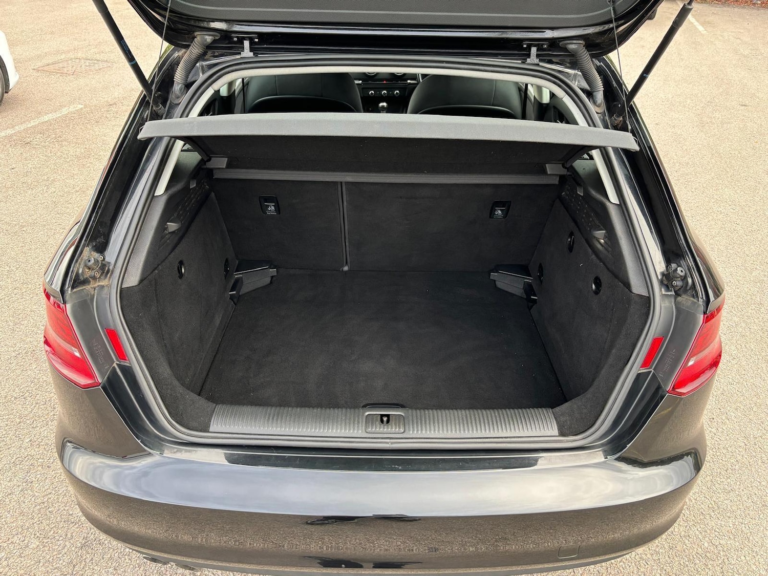 Vehicle 28