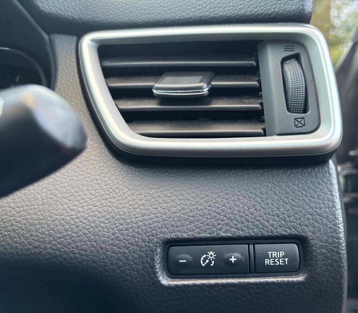 Used Nissan Qashqai 2014 for sale - 76432460: Photo 24