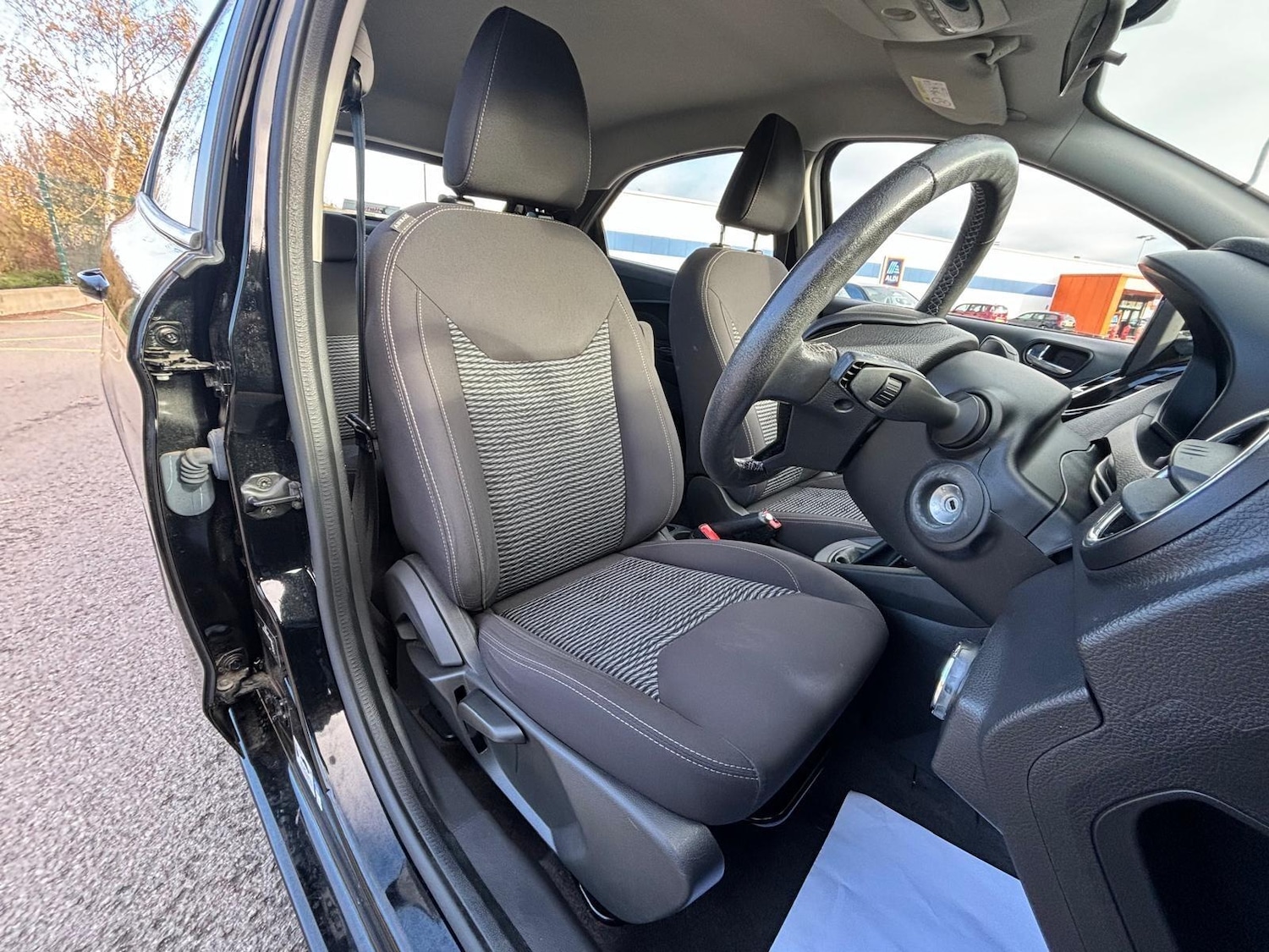 Used Ford Ka+ 2018 for sale - 76659418: Photo 13