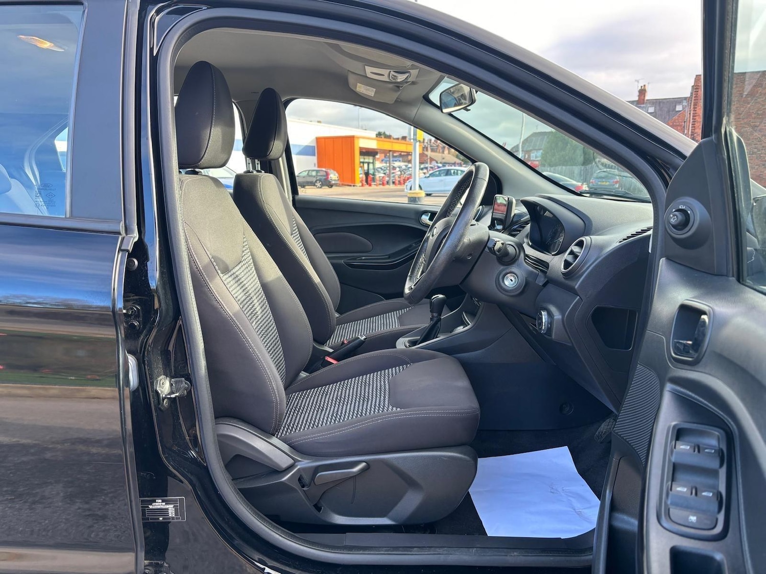 Used Ford Ka+ 2018 for sale - 76659418: Photo 25